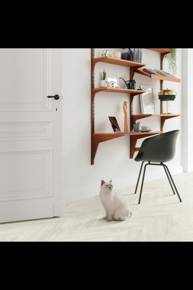 Замковая ПВХ плитка Laurel Oak 51104 (630*126*6 мм) — купить в Чебоксарах