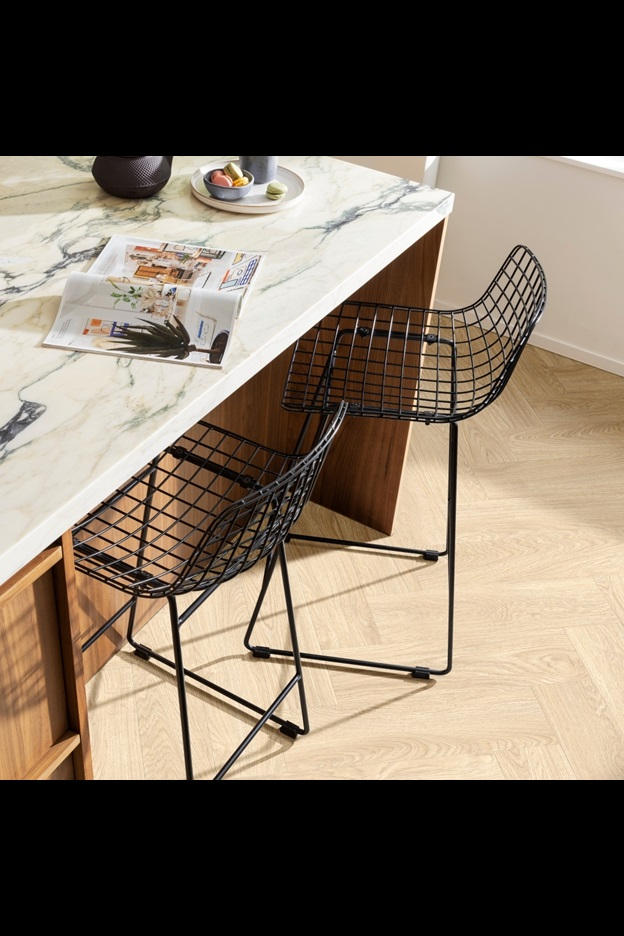 Замковая ПВХ плитка Laurel Oak 51230 (630*126*6 мм) — купить в Чебоксарах