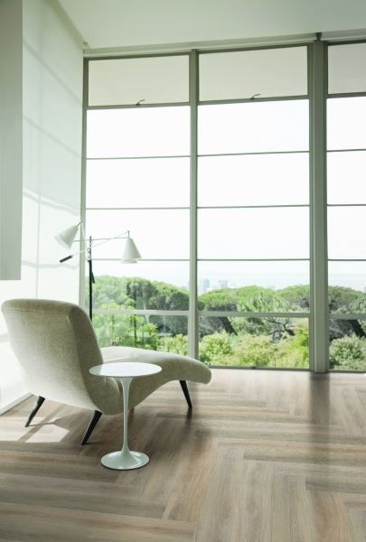 Кварцвиниловая плитка "LG" Орешник классический (1200*180*2 мм) — купить в Чебоксарах